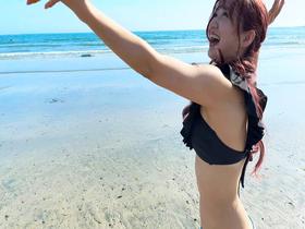 夏だ!海だ!SEXだ!!水着で解放的になった素人美女とズッコンバッコンぶっかけ中出しパーティ30人8時間　サンプル画像03